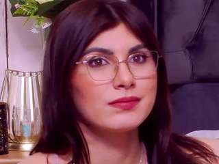 SweetAnisia webcam 