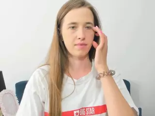 BellaActive's Live Sex Cam Show