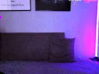 caraharris69's CamSoda show and profile