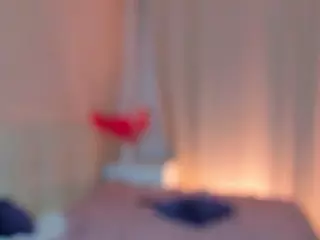 LynneFloor's Live Sex Cam Show