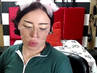 Marian-Ran's Live Sex Cam Show