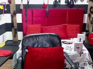 Marian-Ran's Live Sex Cam Show