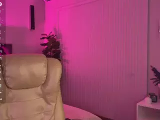 VikkiMoon's Live Sex Cam Show