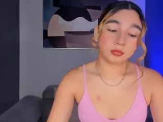 AdharaMoretti's Live Sex Cam Show