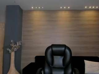 amaliacrus Live Webcam on CamSoda