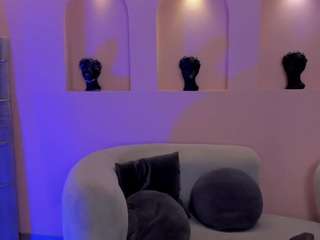 amaliacrus Live Webcam on CamSoda