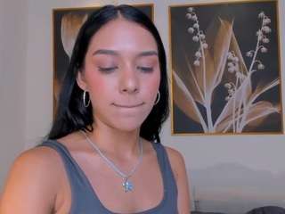 amaliacrus Live Webcam on CamSoda