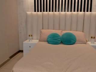 AmaliaCruss live webcam show