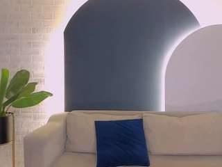 AmaliaCruss live webcam show