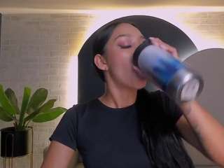 AmaliaCruss live webcam show