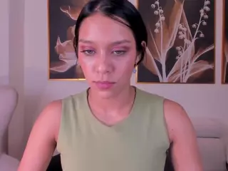 AmaliaCrus's Live Sex Cam Show