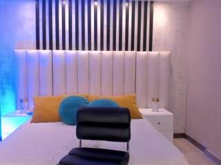 candaserussell's CamSoda show and profile