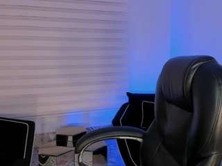 CandaseRussell live cam preview