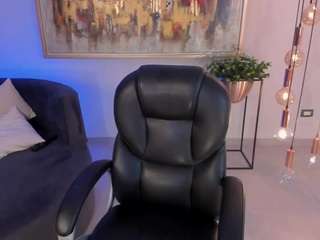 candaserussell's live room