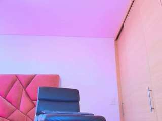 georgina-leigh Live Webcam on CamSoda