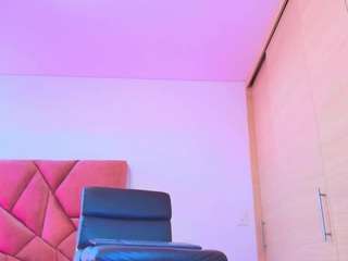  georgina-leigh chat room