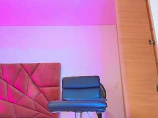  georgina-leigh chat room