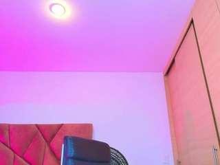  georgina-leigh chat room