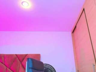  georgina-leigh chat room