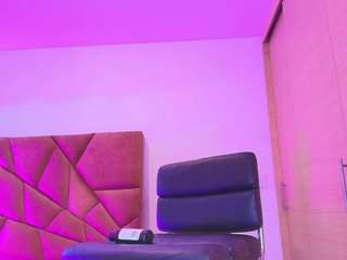 georgina-leigh Live Webcam on CamSoda