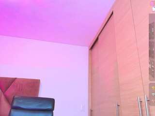 georgina-leigh Live Webcam on CamSoda