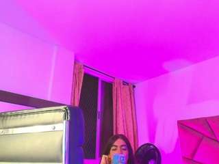 georgina-leigh Live Webcam on CamSoda