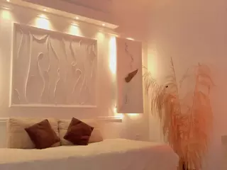 Kataleya-17's Live Sex Cam Show