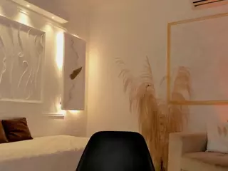 Kataleya-17's Live Sex Cam Show