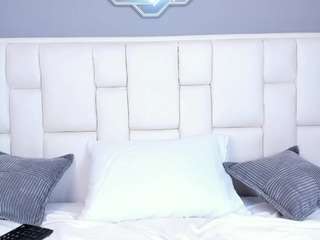  kathymirrow chat room