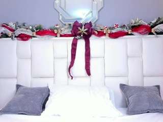 kathymirrow's CamSoda show and profile