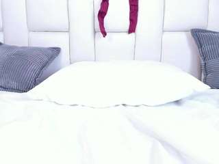 Live Sex Chat with KathyMirrow (@kathymirrow)