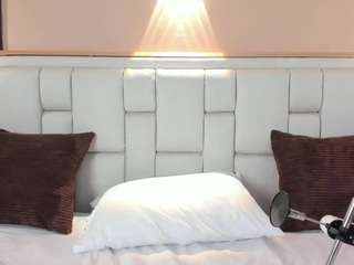 kathymirrow live cam profile