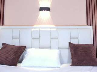 kathymirrow live webcam show