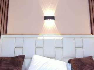 KathyMirrow live webcam show