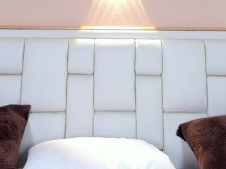 KathyMirrow live webcam show
