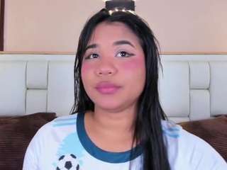 KathyMirrow live webcam show