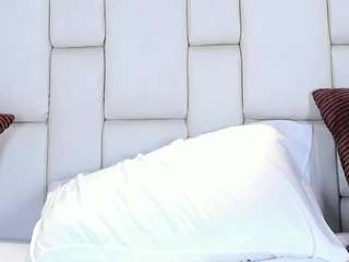 KathyMirrow live webcam show