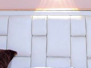 KathyMirrow live cam preview
