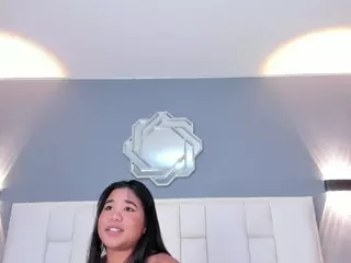 KathyMirrow's Live Sex Cam Show