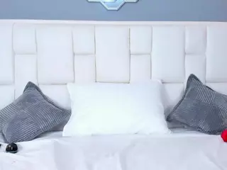 KathyMirrow's Live Sex Cam Show