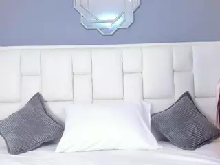 KathyMirrow's Live Sex Cam Show