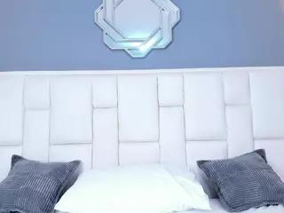 KathyMirrow's Live Sex Cam Show