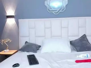 KathyMirrow's Live Sex Cam Show