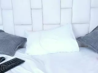 KathyMirrow's Live Sex Cam Show