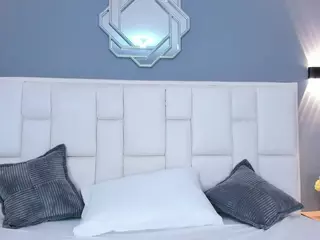 KathyMirrow's Live Sex Cam Show