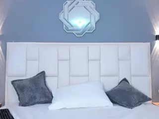 KathyMirrow's Live Sex Cam Show