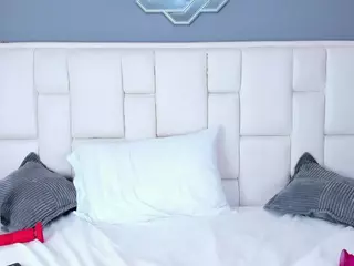 KathyMirrow's Live Sex Cam Show