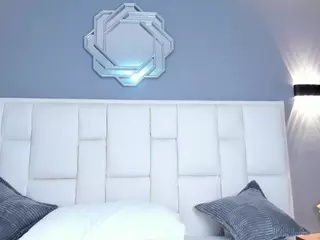 KathyMirrow's Live Sex Cam Show