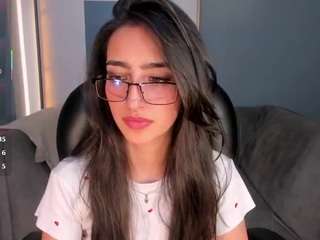  larisasmirnov1 chat room