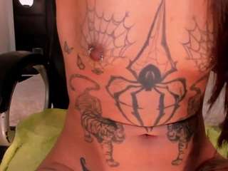 Image 1 of larisasmirnov1, female webcam model,  years old, on live webcam